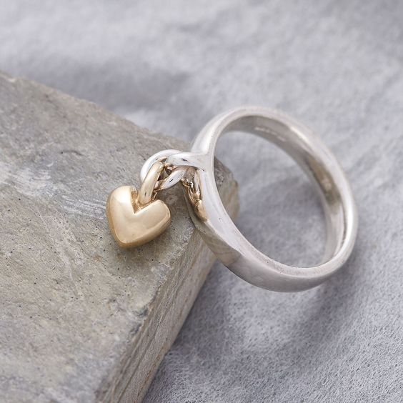 Bague Vintage en Argent avec Coeur en Pendentif