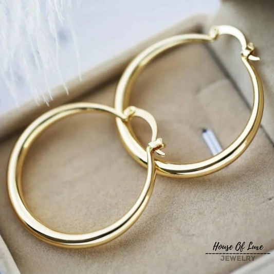 Goldene große Creolen Ohrringe