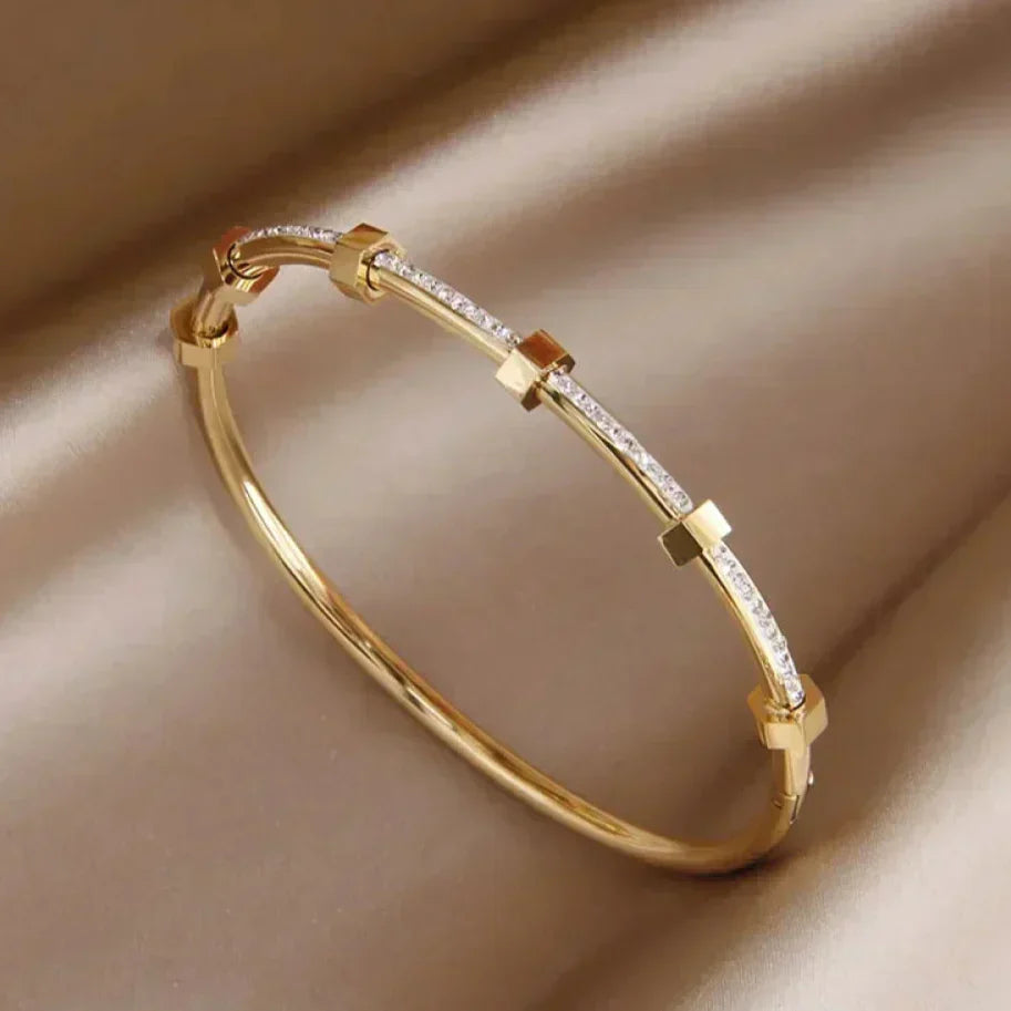 Ensley | Elegantes Glänzendes Goldenes Armband