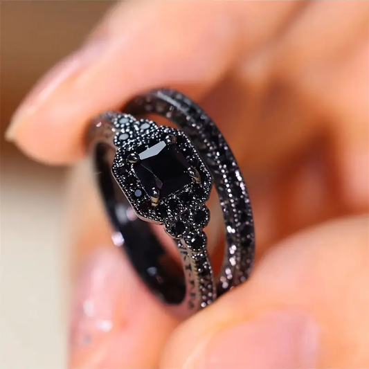 Bague noire vintage